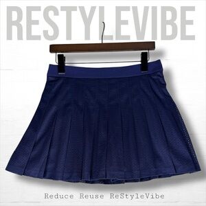 PINK VICTORIA’S SECRET Women’s Size L Skort Mini Length Pleated Navy Mesh